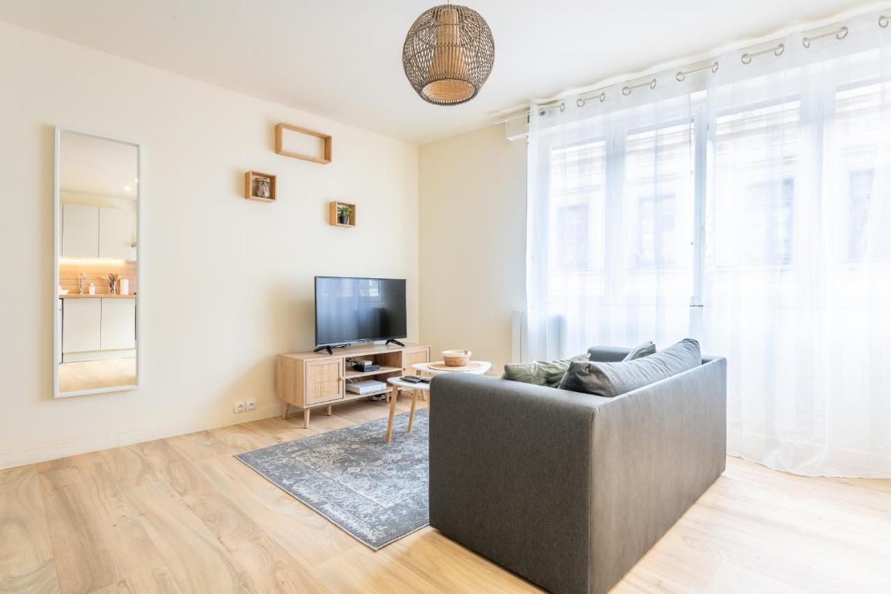 Le Chic - Appartement Elegant & Cosy En Hyper-Centre De Douai Exterior foto
